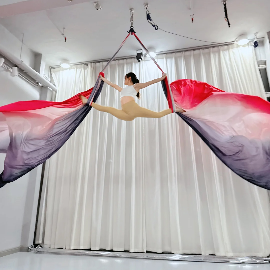 10m Aerial silks Ombre Aerial  - Yoga Fitness Studio avaliação e preço