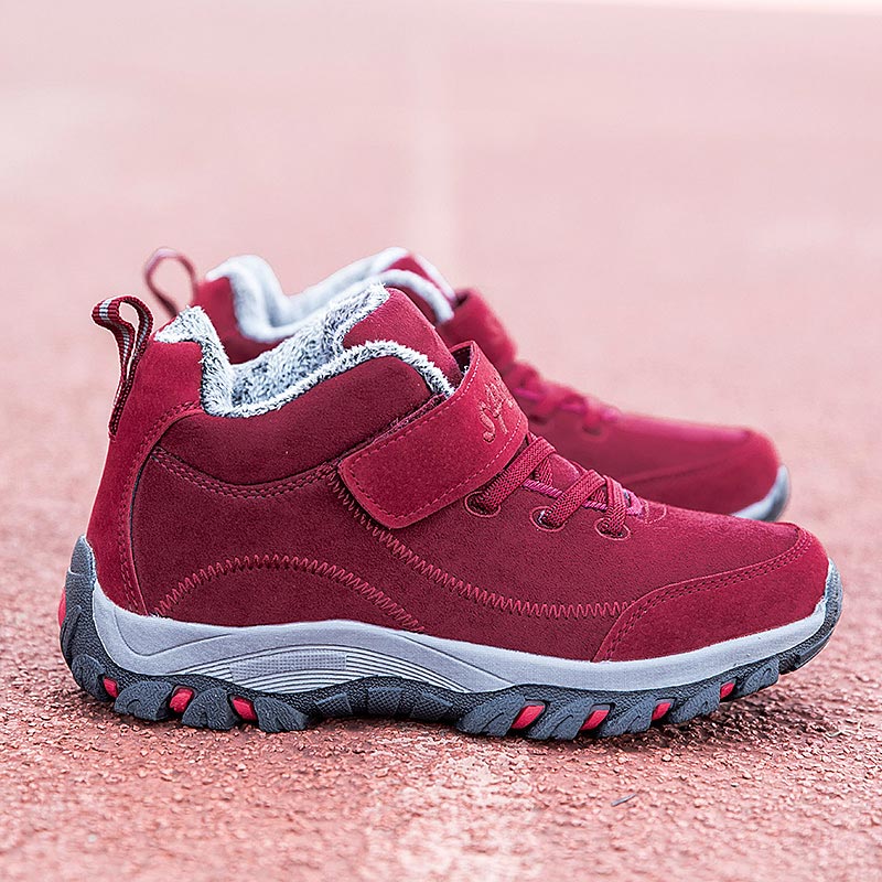 short winter sports shoes for  - Yoga In Fitness First avaliação e preço